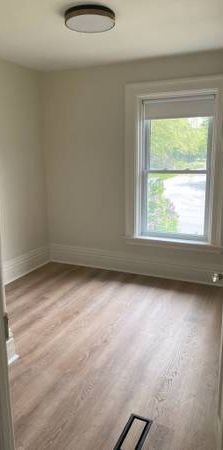 Beautifully Renovated Upper Unit on Wolsely Street! - Photo 1