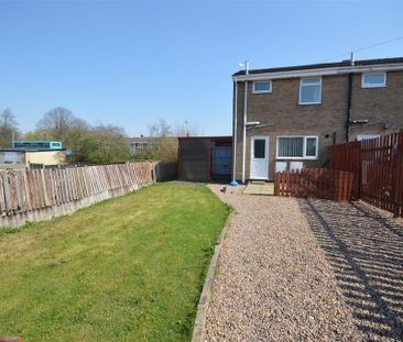 2 bedroom end of terrace house to rent - Photo 2