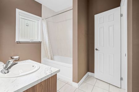 For Lease - 1214 Green Acres Drive, Fort Erie, Ontario - Photo 2