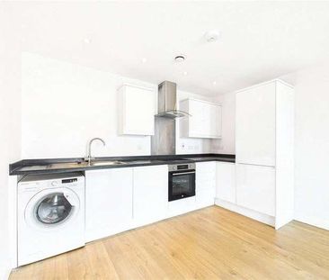 Cromwell Road, Redhill, Surrey, RH1 - Photo 4