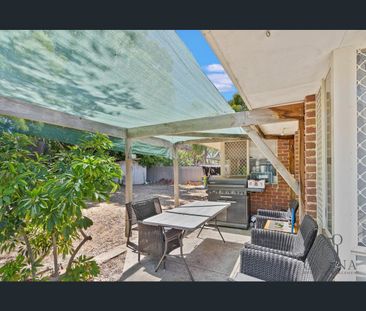 6 Wannyne Street, Mandurah, WA 6210 - Photo 5