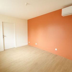Appartement T2 à louer 2 pièces - 47,89 m2 CHATEAUROUX - 36 - Photo 2