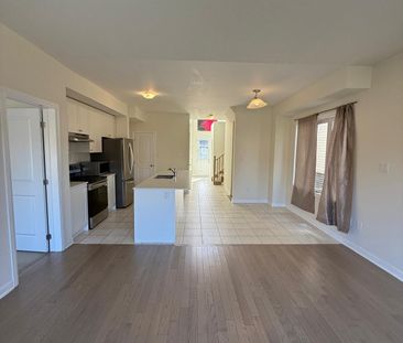 For Lease - 136 Gildersleeve Boulevard, Loyalist, Ontario - Photo 1