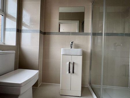 3 bedroom property to rent - Photo 5