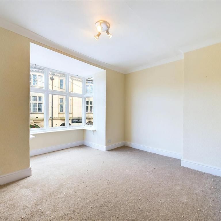 3 bedroom apartment to rent - Photo 1