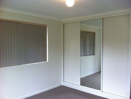 Close to Woodcroft Shopping Centre&excl; - Photo 2