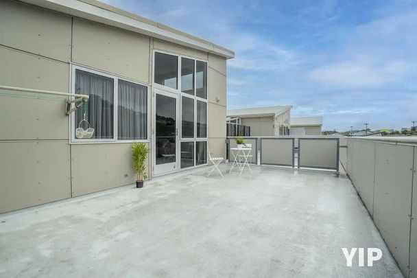 Prime Location Penthouse in Johnsonville - Photo 1