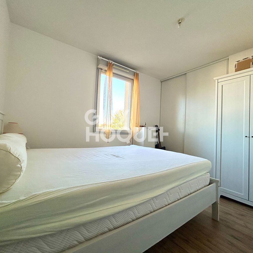 LOCATION : appartement de 3 pièces (66 m²) à CROIX DAURADE - Photo 1