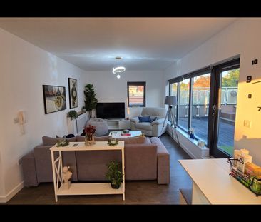 2 Bed Flat, Hannah Court, NW9 - Photo 3