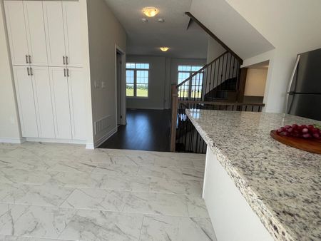 For Lease - 12334 Mclaughlin Road, Caledon, Ontario - Photo 4