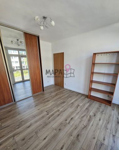 Trzy pokoje z balkonem widok na Katedrę ! - Photo 3