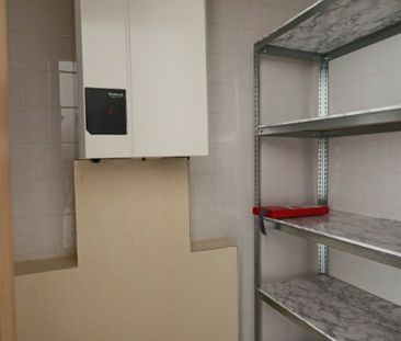 Duplex app. (2 slpk), terras en garage in centr. Olen. - Foto 4