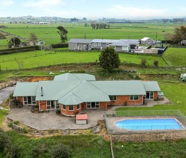 196b Kainui Road - Photo 1