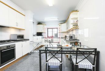 Apartamento T3 em Lisboa