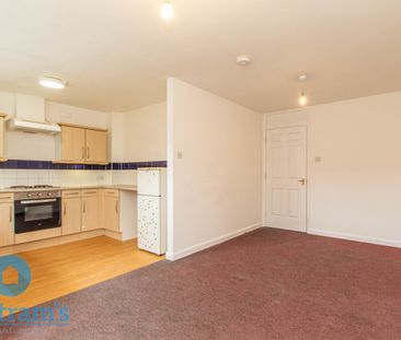 2 bed Apartment for Rent - Photo 1