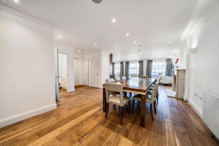 3 bedroom flat to rent - Photo 2