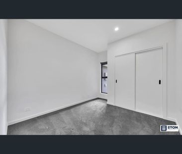 10 Centralpark Walk, Strathtulloh, Vic 3338 - Photo 1