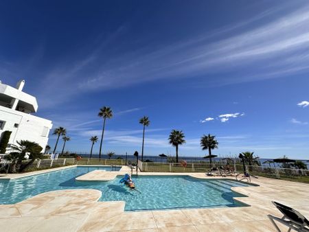 Apartamento de alquiler en Casares del Mar, 8, Bahía de Casares - Photo 4
