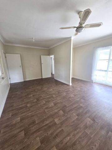 Charming 3-Bedroom Home Available Now! - Photo 2