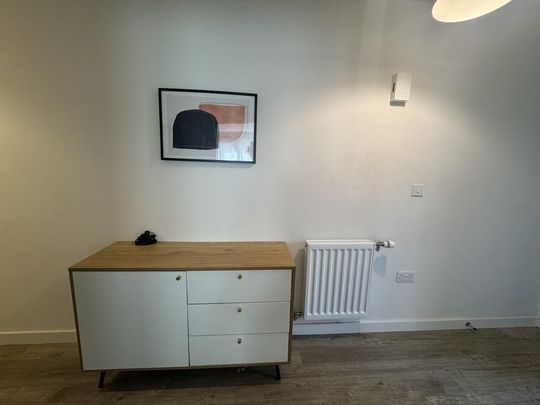 3 bedroom ground floor maisonette to rent - Photo 1