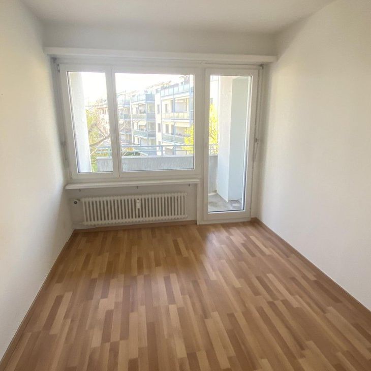 Am Dorfrand von Riehen - Foto 1