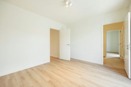 Appartement te huur in Antwerpen met 2 slaapkamers - Photo 2