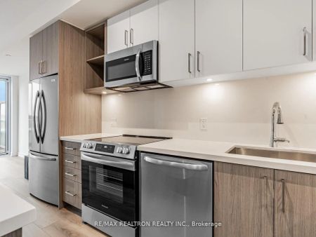 333 Sunseeker Avenue #236 - Photo 3