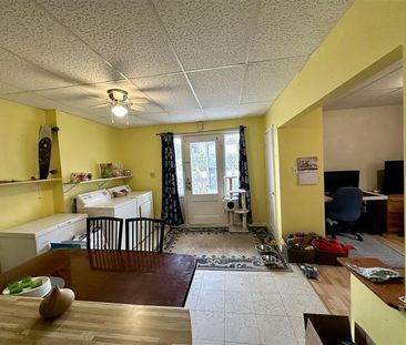 Immeuble - 826-836 Short/901-909 Courcelette 3 Et Demi - Secteur Mo... - Photo 2