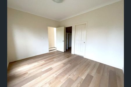 1/39 Horseshoe Circuit, Truganina VIC 3029 - Apartment For Rent | Domain - Photo 3