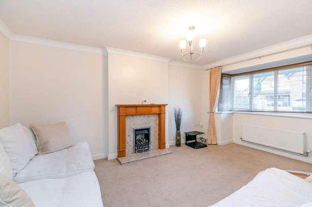 Shire Road, Morley, LS27 - Photo 1