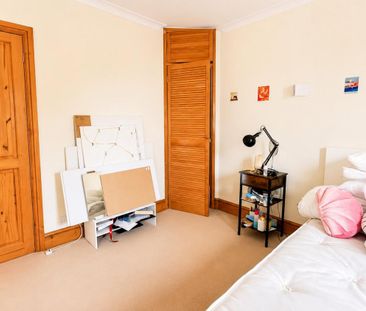 3 bedroom Flat To Let Total Size: 894 SQ FT - Photo 3