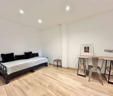 Location Appartement 1 pièce 16m² LYON 7ème - Photo 6