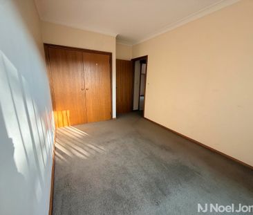 2/99 Thompsons Road, BULLEEN - Photo 3