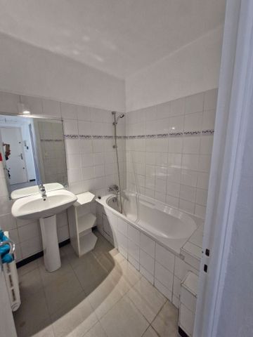 Location appartement 3 pièces, 52.40m², Grasse - Photo 4