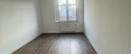 Großzügig geschnittene 2-Raum-Wohnung - Photo 1