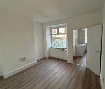 Layton Road, Blackpool, FY3 - Photo 3