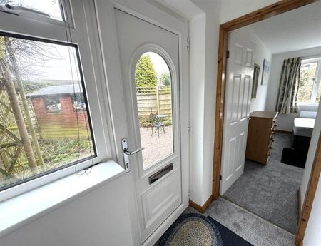 1 Bedroom Apartment To Let - Photo 4