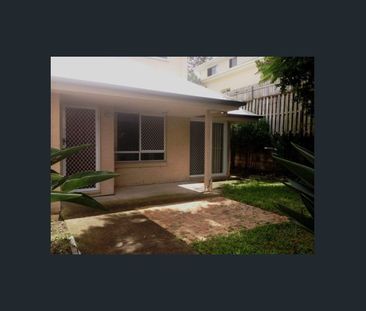 3/65 Bundara Street, Morningside, Qld 4170 - Photo 3