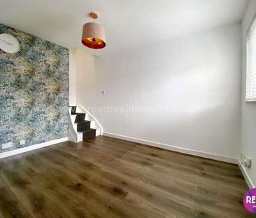 Water Lane, Purfleet On Thames, RM19 - Photo 4