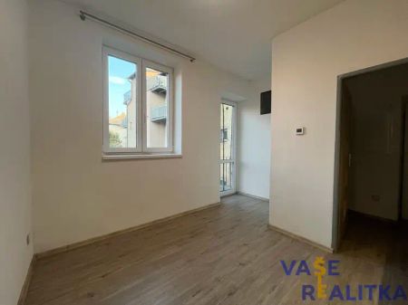 Pronájem, byt 3+1, Šumperk, ul. B.Němcové - Fotografie 4
