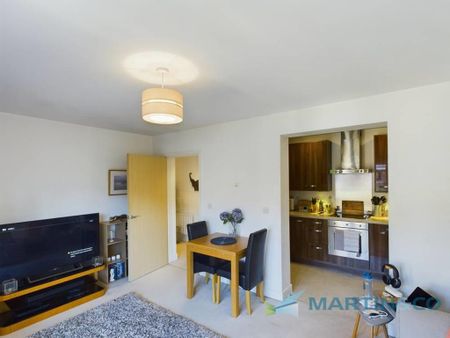 2 bedroom apartment to rent - Photo 3