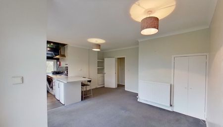 4 bedroom apartment to rent - Photo 4