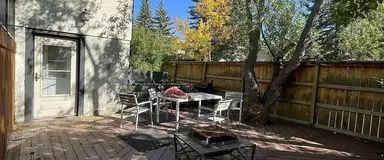 Walkout Basement 1 Bedroom Suite | 102 Dalgleish Bay Northwest, Calgary - Photo 1