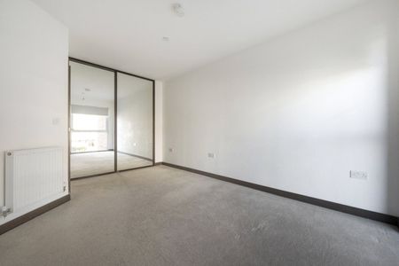 2 bedroom apartment to rent Merlin Drive, Fletton Quays, Peterborough, Cambridgeshire, PE2 - Photo 2