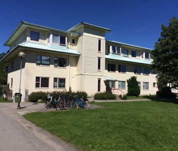 Lantmannavägen, Trollhättan - Photo 1