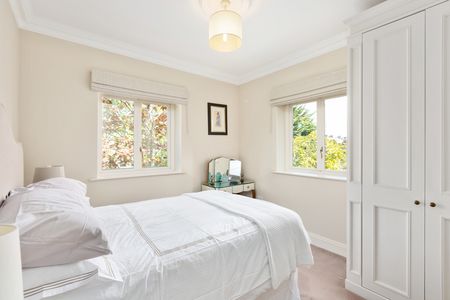 12 Ailesbury Wood Ailesbury Road Dublin 4, - Photo 4