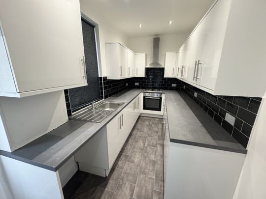 13, Linton Street, Preston - Photo 1