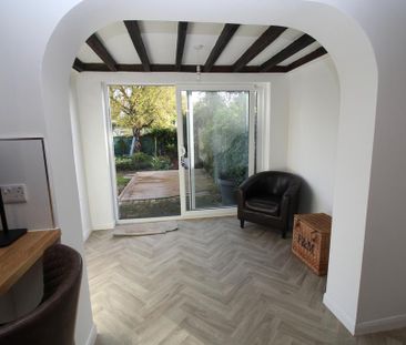 3 bedroom end of terrace house to rent - Photo 4