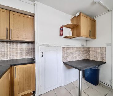 3 bedroom maisonette to rent - Photo 6