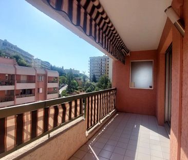 NICE - LE RAY - 2 PIECES - TERRASSE - GARAGE - Photo 2